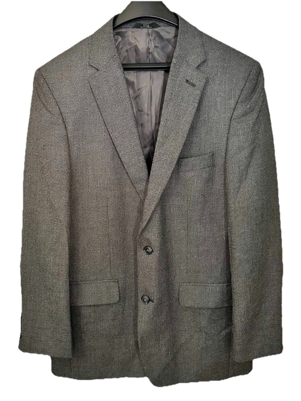 Men's Tailored Gray Herringbone Two-Button Sport Coat